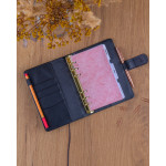NOTIQUE Refill – Týždenný krúžkový diár s vymeniteľnými listami 2027, čierny, 12,5 x 19 cm