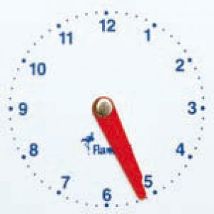 Hodinky plastové nástenné